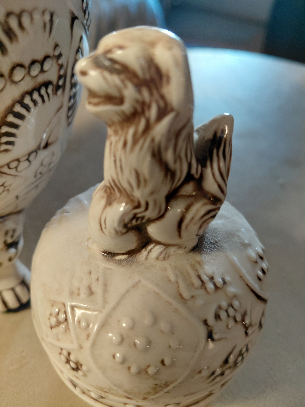 Decorative Cream Ceramic Lidded Urn with Carved Dog Finial - Picture 6 of 14